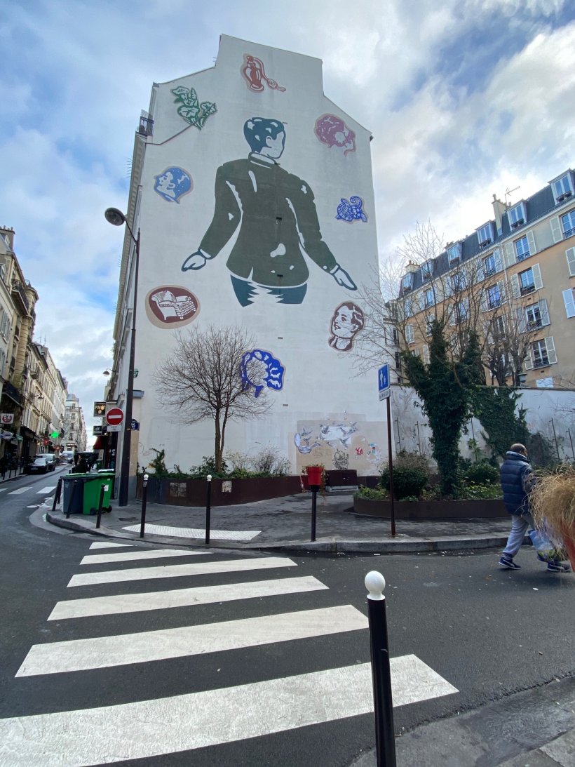 <img alt="" src="/images/b/e/f/1/7/bef1750dfc05892a5877117d72759d12d6db7dc4-paris-batignolles.jpg" />