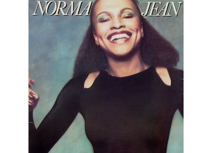 <img alt="" src="/images/0/c/6/5/f/0c65f5d2f441c9a30e2842f863c717c2b89b4ad1-norma-jean.jpg" />