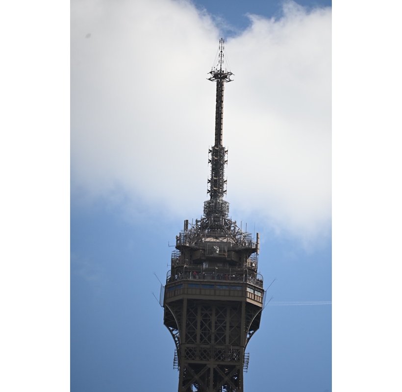 <img alt="" src="/images/2/8/2/4/a/2824a68f2fa474898c89db16bf48ecde1da93cf7-tour-eiffel-4.jpg" />