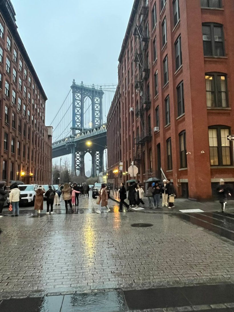 <img alt="" src="/images/f/8/c/4/d/f8c4d69e276029b1b1a1f9a9dab7b82eee2eefea-brooklyn-10.jpeg" />